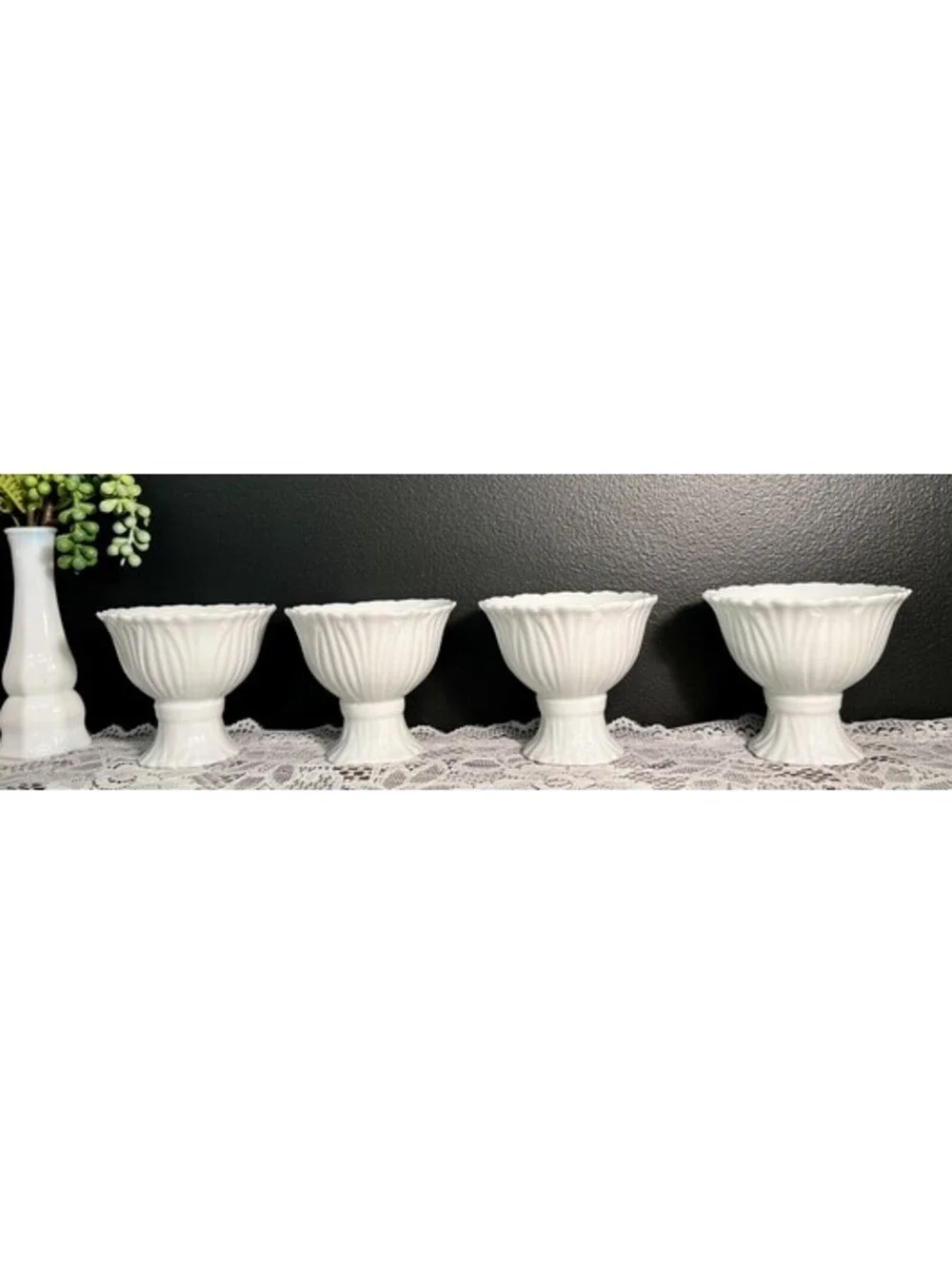 Vintage White Pier One Dessert Ice Cream Bowls Footed Pedestal White Rare (4)